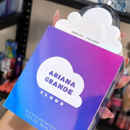 Ariana grande Claud