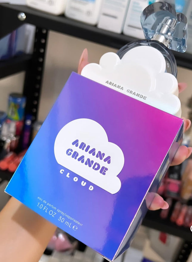 Ariana grande Claud